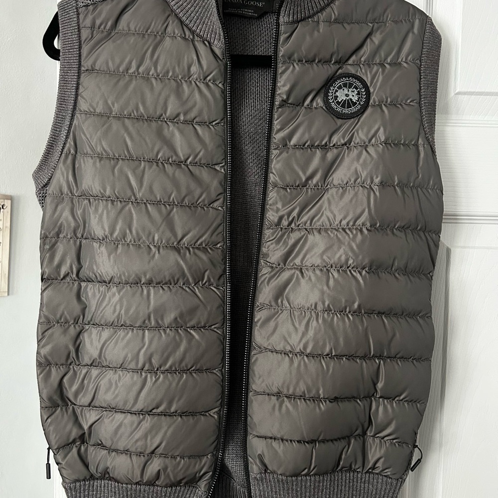 Canada Goose Charcoal Knit Collar Vest Hybridge